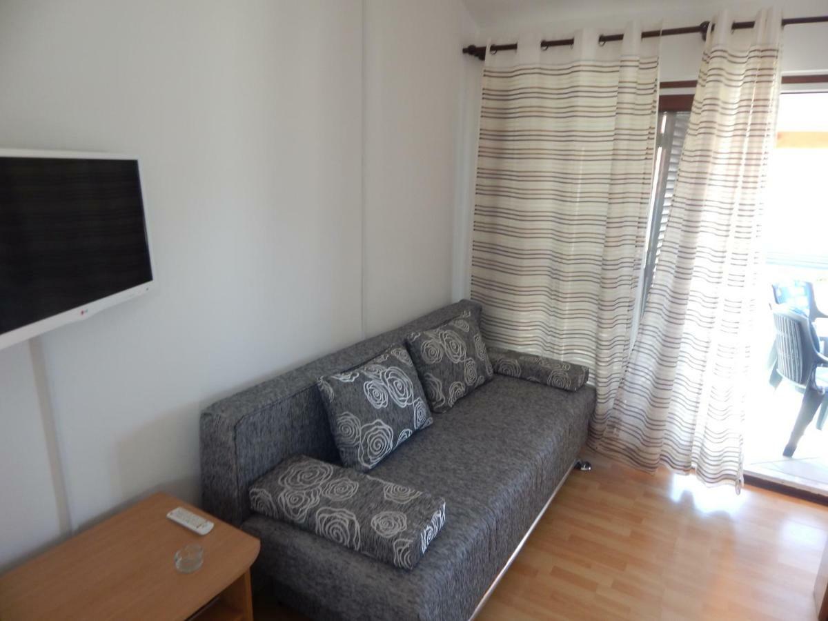 Duje Apartment